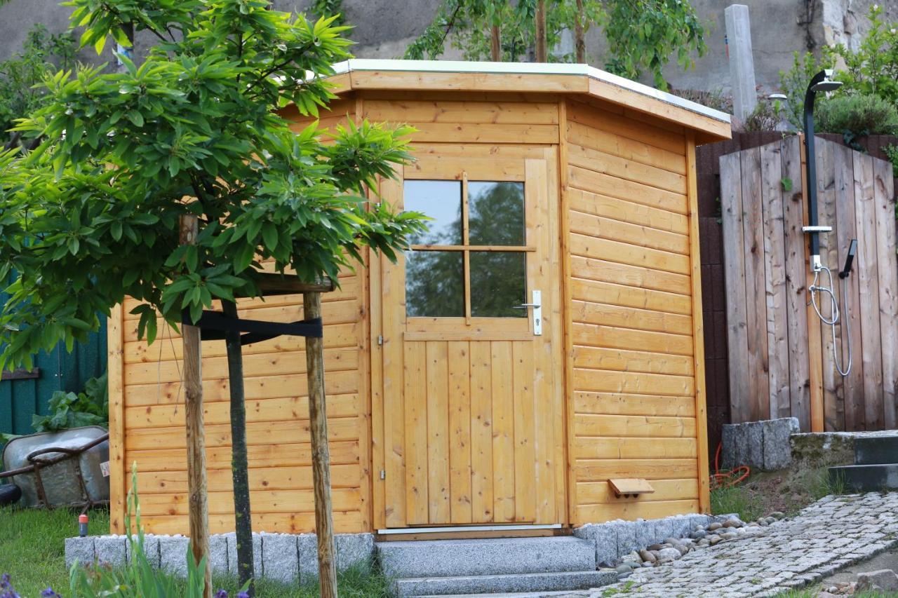Ferienhof Graefe - 3-Seiten Hof Mit Grossem Garten, Pool & Sauna Meissen Exterior photo